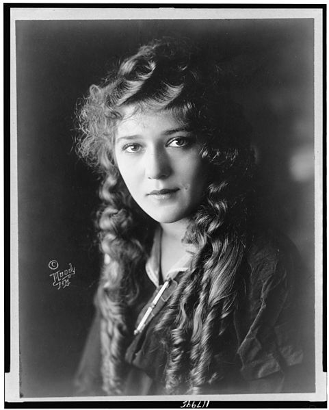 481px-Mary_Pickford_original.jpg