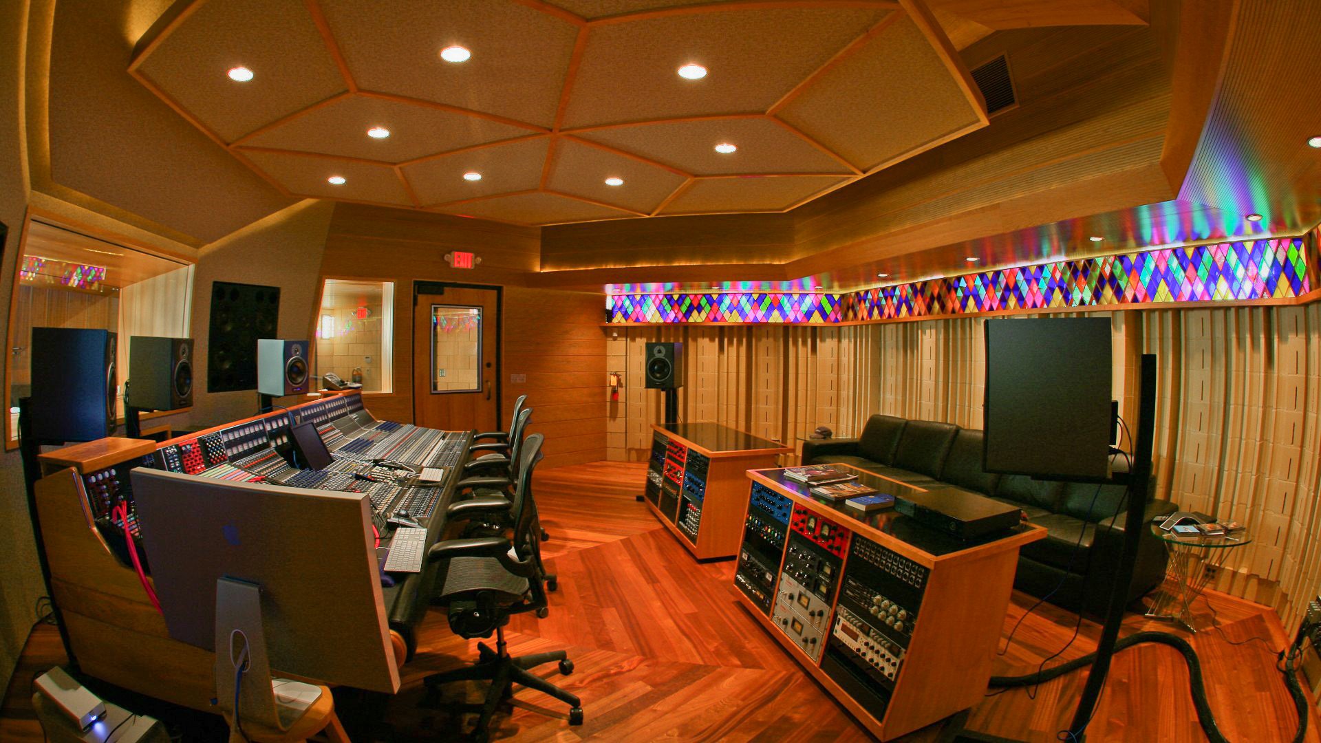 ControlRoom5.jpg