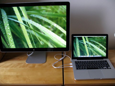 apple_led_cinema_display_unboxing_2-480x360.jpg