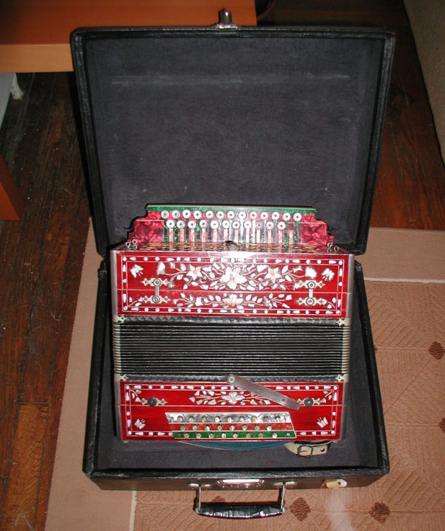 garmoshka_bayan_russian2.jpg