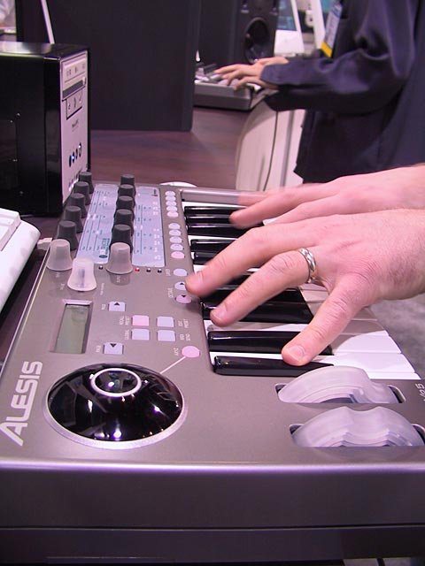 post-1-1191434088_thumb.jpg
