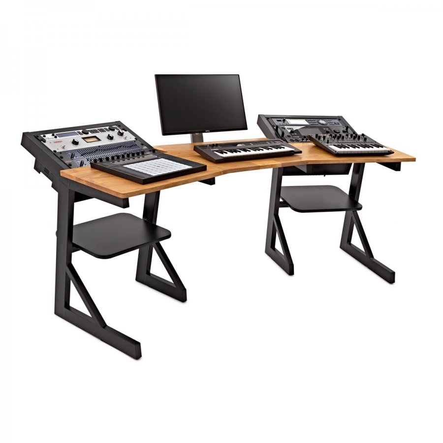 Desk2.jpg