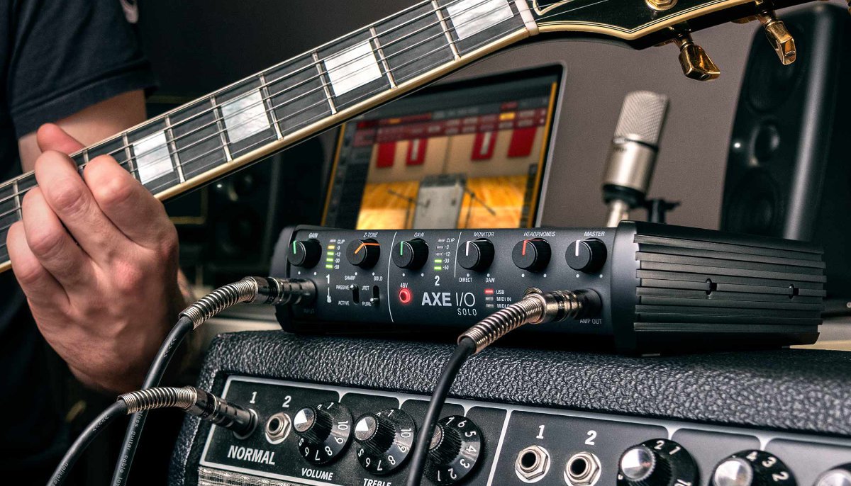 Mer information om "NAMM 2020 – IK Multimedia släpper ljudkortet AXE I/O Solo för gitarrister (video)"