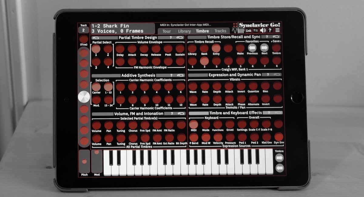 2043325390_SynclavierGo_red.thumb.jpg.549d35e8bfa336b4ddb95db2648d0372.jpg