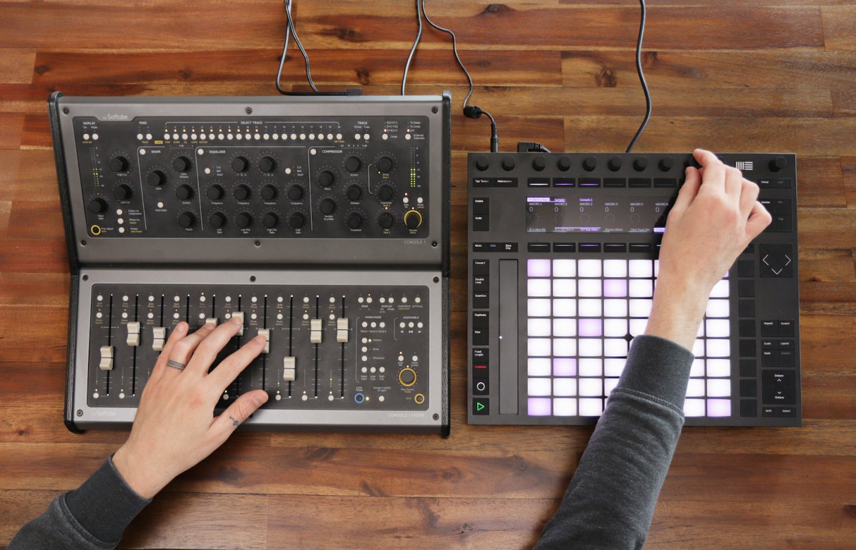 Mer information om "Softube announces full Console 1 compatibility with Ableton Live"