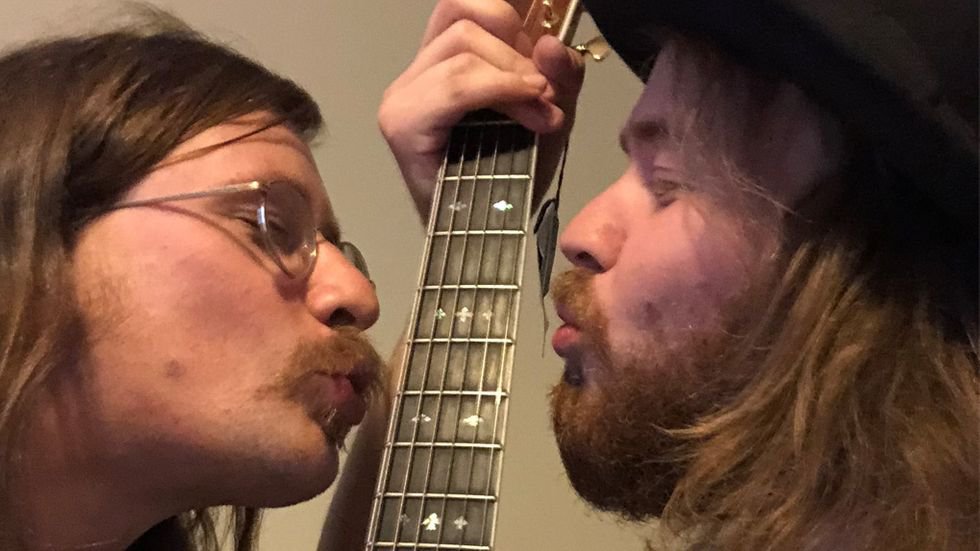 Jakten är över – äntligen har jag köpt en akustisk gitarr