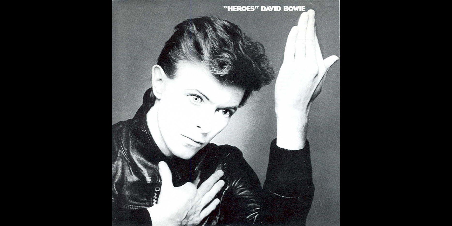 155619411_DavidBowieHeroes_red.jpg.adb1eceb39c596dec21620a76dec808c.jpg
