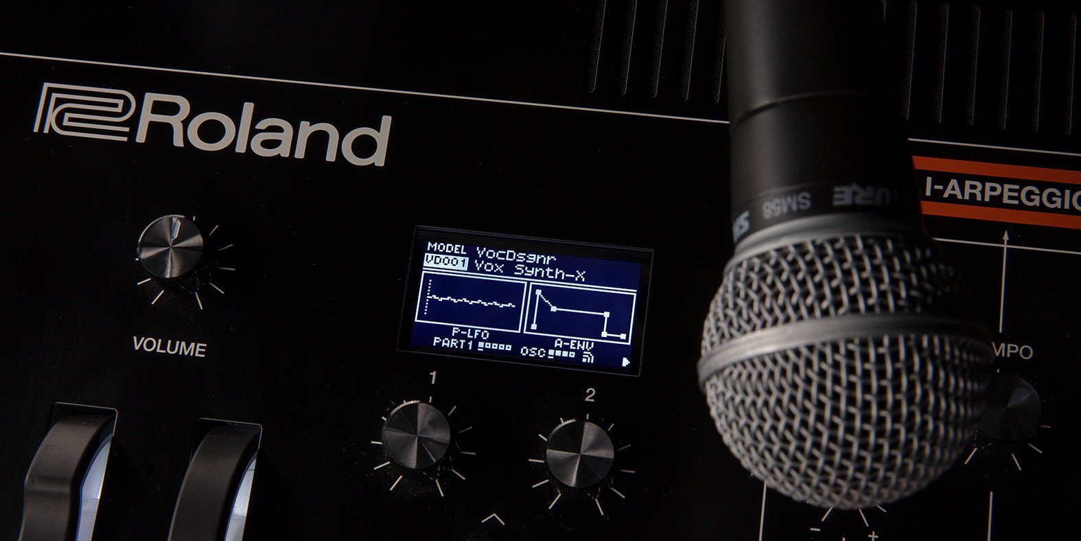 Mer information om "Roland announces Vocal Designer Model Expansion and Roland Cloud Connect"
