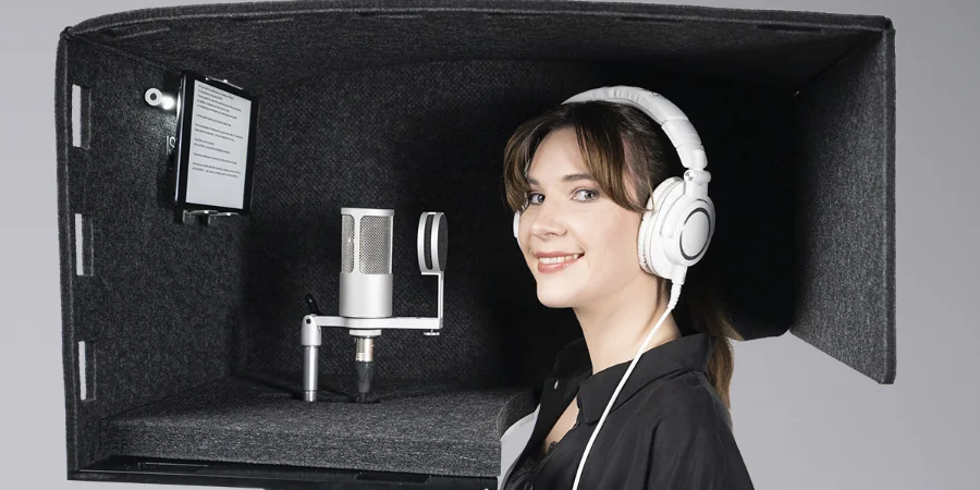 Mer information om "ISOVOX Go – an ultra-portable vocal booth"