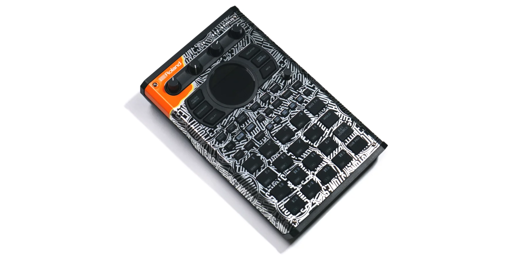 stones-throw-roland-product-shots-digital-04_1800.webp.ad432889d966a12e855b1d7e787b2395.webp