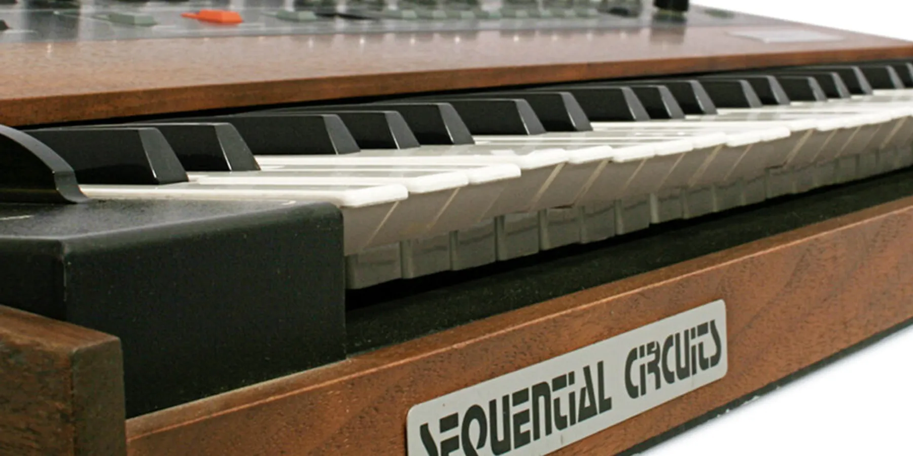 Prophet 5 artikel-2 1800x900.webp