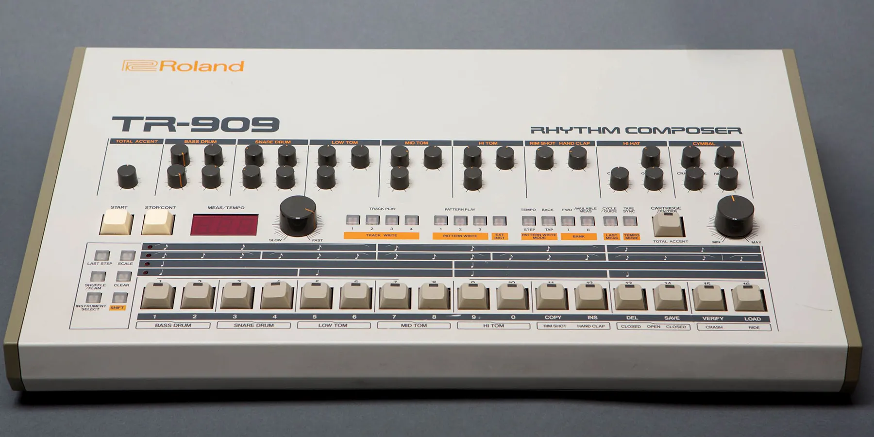 909 - artikel 1800x900.webp