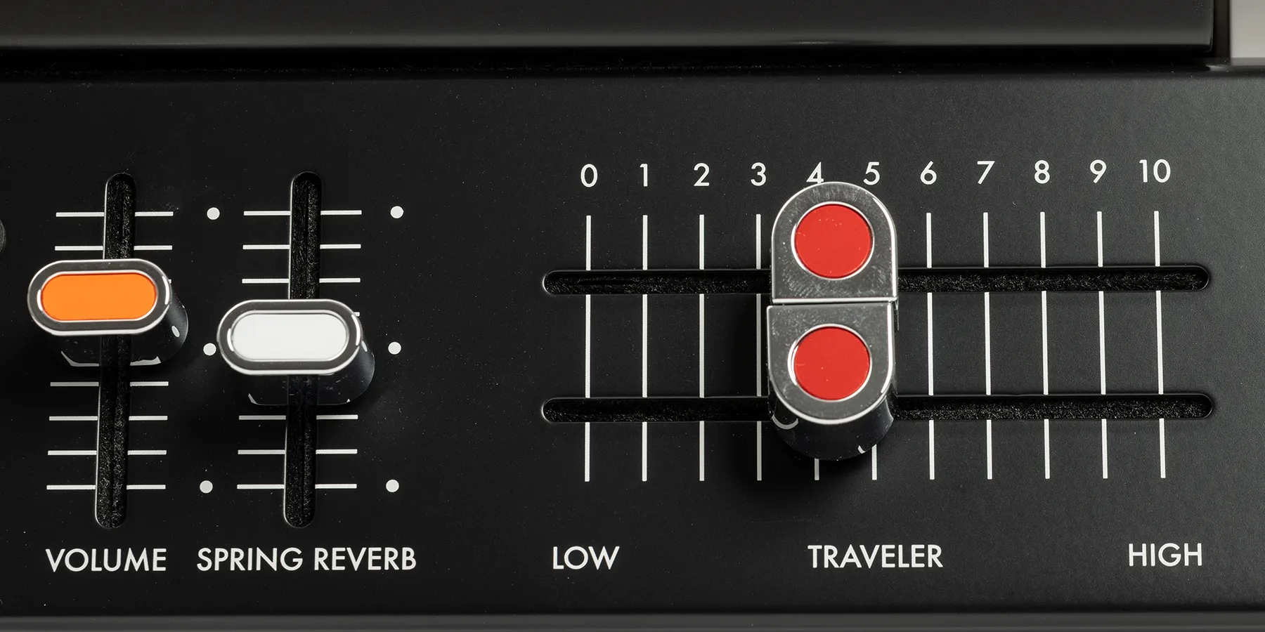 Korg_miniKORG_700Sm artikel5 - 1800x900.webp