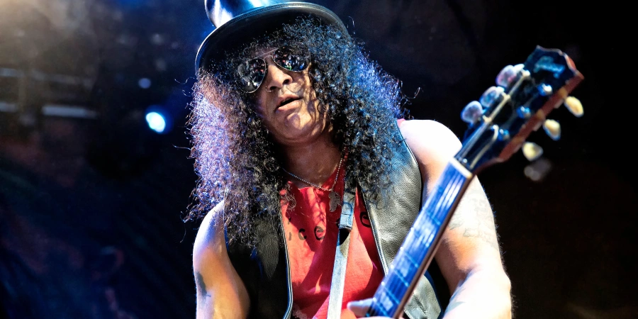 Mer information om "Slash i Guns N' Roses – detta är hans utrustning"
