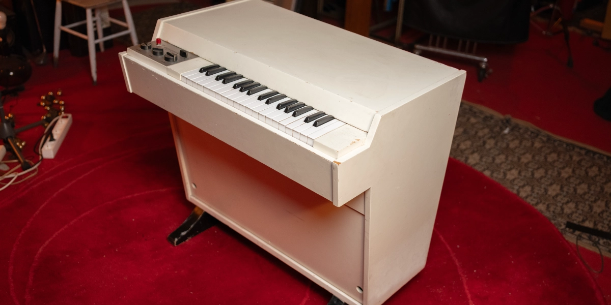Mellotron 02 1200x600.webp