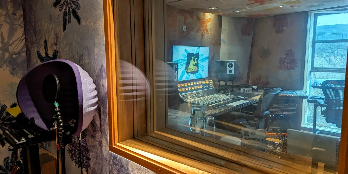 05 Strongroom 1200x600.webp