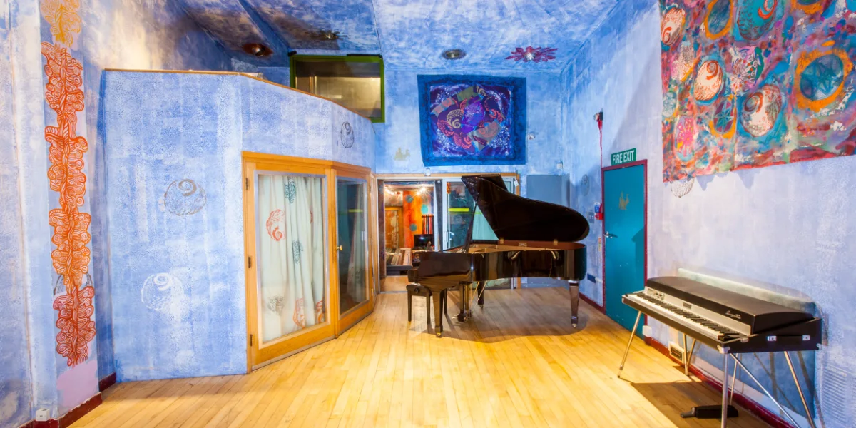 11 Strongroom 1200x600.webp